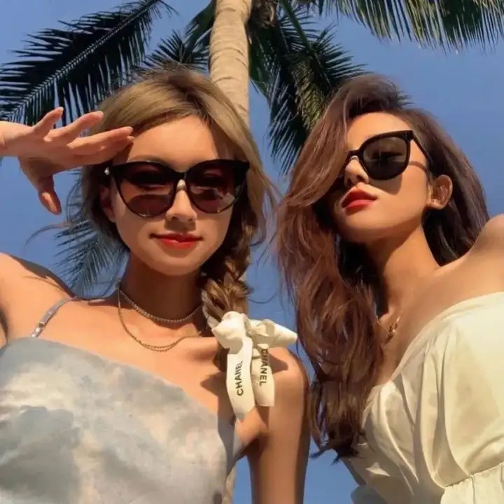 新月似阳生双蕊